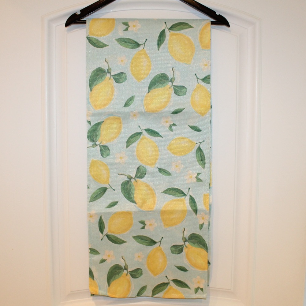 Lemons table runner (13” x 120”) (NWOT)